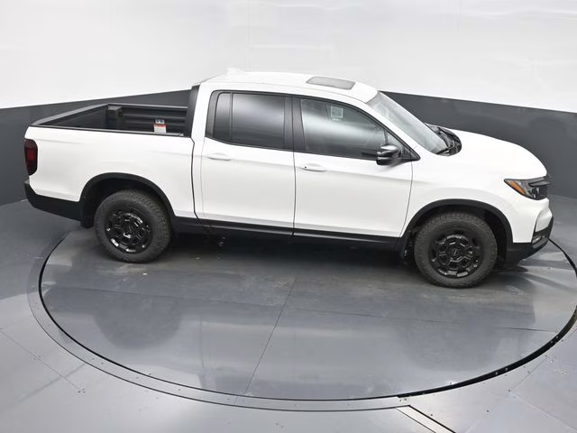 2026 Platinum White Pearl Honda Ridgeline TrailSport+ AWD Truck