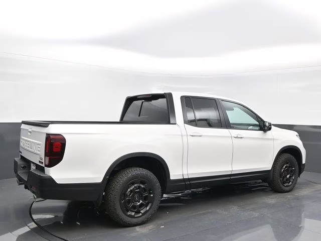 2026 Platinum White Pearl Honda Ridgeline TrailSport+ AWD Truck