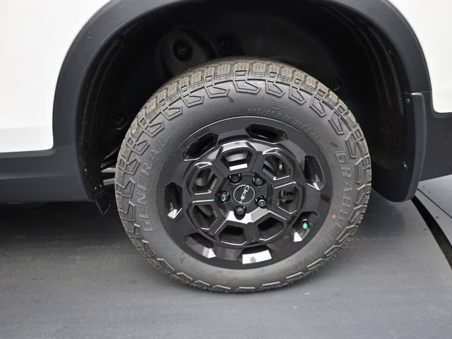 2026 Platinum White Pearl Honda Ridgeline TrailSport+ AWD Truck