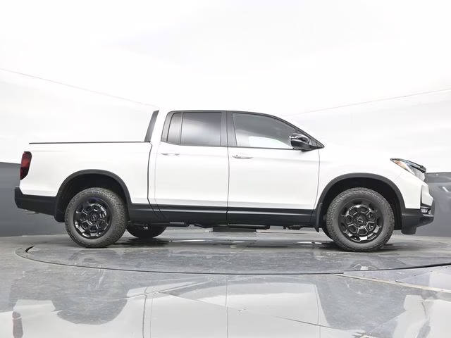 2026 Platinum White Pearl Honda Ridgeline TrailSport+ AWD Truck