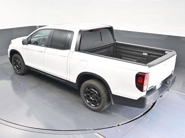 2026 Platinum White Pearl Honda Ridgeline TrailSport+ AWD Truck