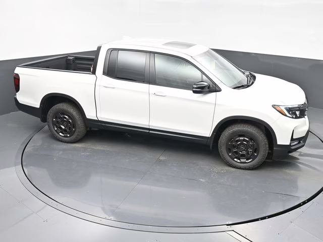 2026 Platinum White Pearl Honda Ridgeline TrailSport+ AWD Truck