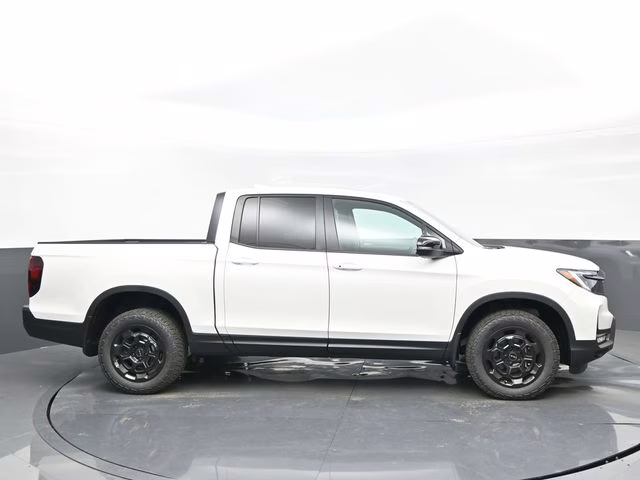 2026 Platinum White Pearl Honda Ridgeline TrailSport+ AWD Truck