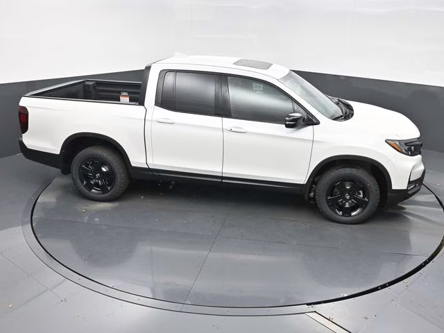 2026 Platinum White Pearl Honda Ridgeline Black Edition AWD Truck