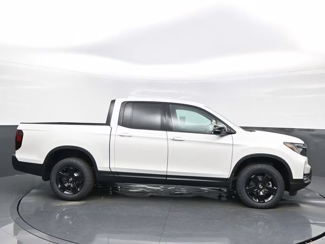2026 Platinum White Pearl Honda Ridgeline Black Edition AWD Truck
