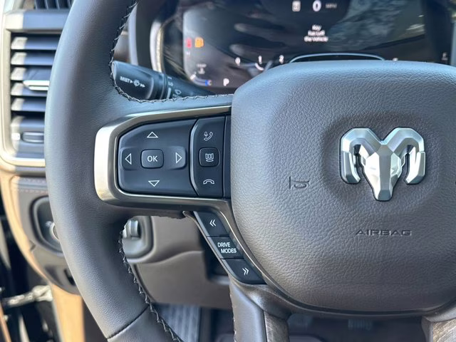 2025 Diamond Black Crystal Pearlcoat Ram 1500 Longhorn 4X4 Truck