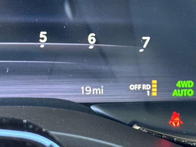 2025 Diamond Black Crystal Pearlcoat Ram 1500 Longhorn 4X4 Truck