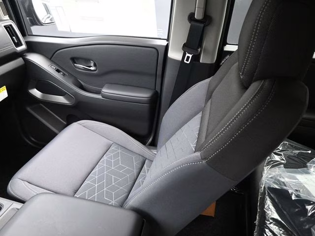 2026 Super Black Nissan Frontier SV 4X4 Truck