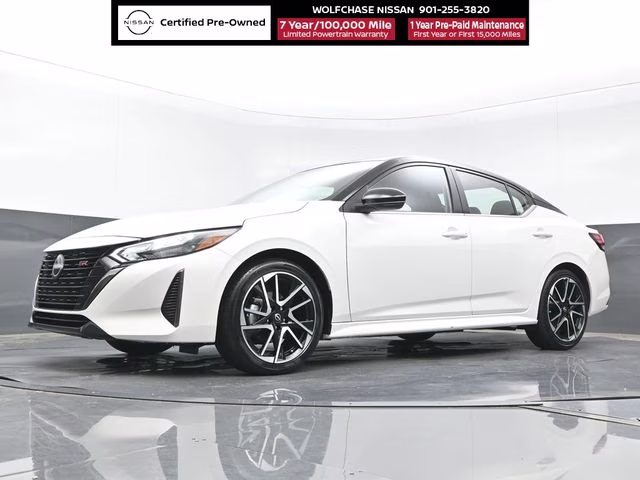2025 Aspen White/Super Black Nissan Sentra SR FWD Sedan