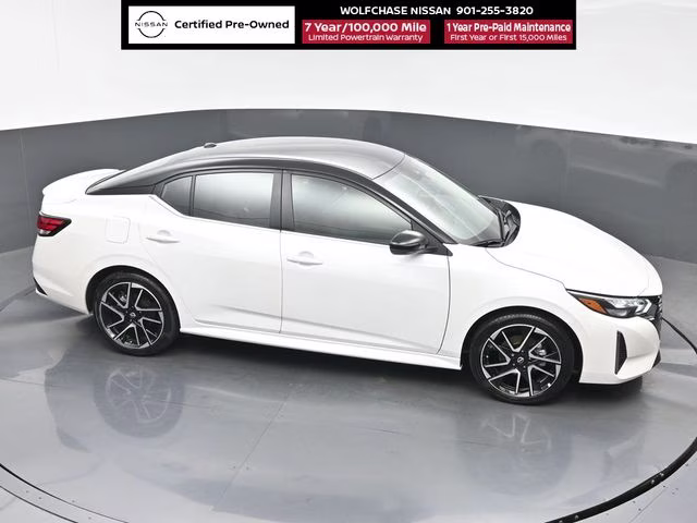 2025 Aspen White/Super Black Nissan Sentra SR FWD Sedan