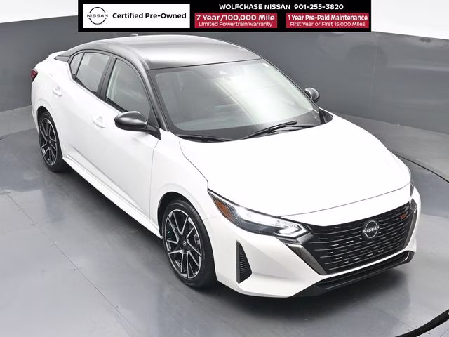 2025 Aspen White/Super Black Nissan Sentra SR FWD Sedan