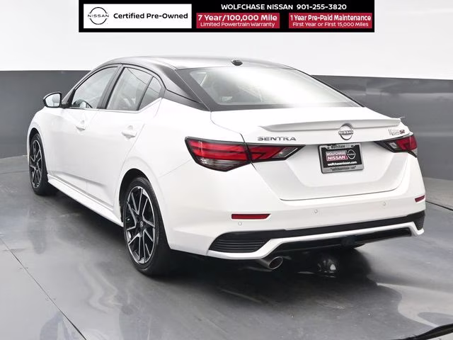 2025 Aspen White/Super Black Nissan Sentra SR FWD Sedan