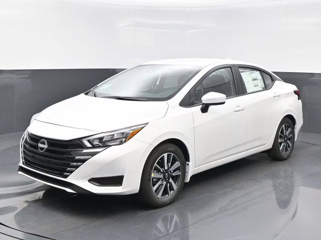 2025 Nissan Versa 1.6 SV CVT's photo