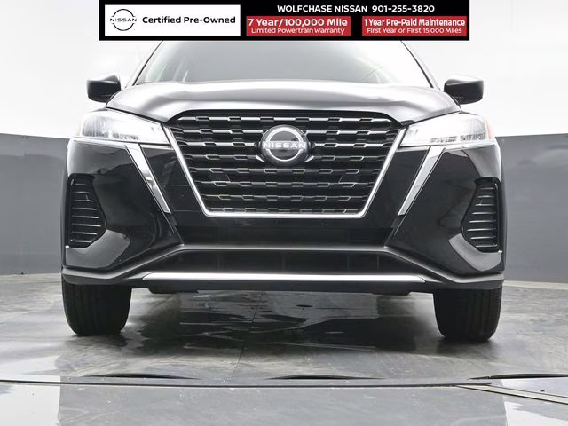 2025 Super Black Nissan Kicks Play S FWD SUV