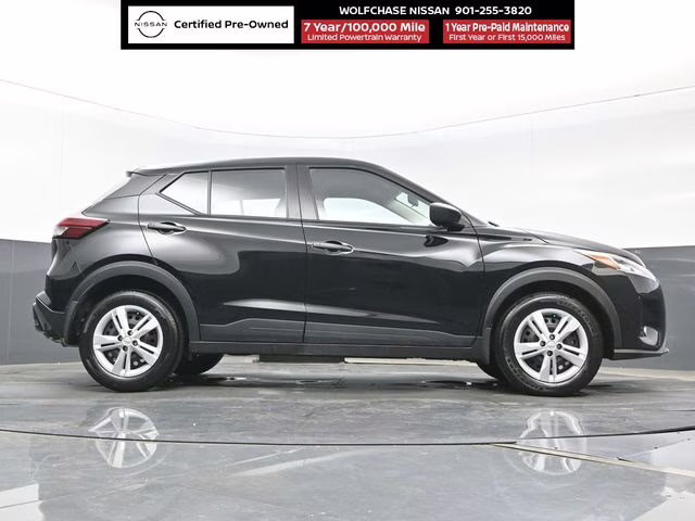 2025 Super Black Nissan Kicks Play S FWD SUV