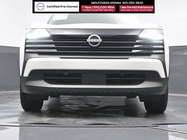 2026 Aspen White Tricoat Nissan Kicks SV AWD SUV
