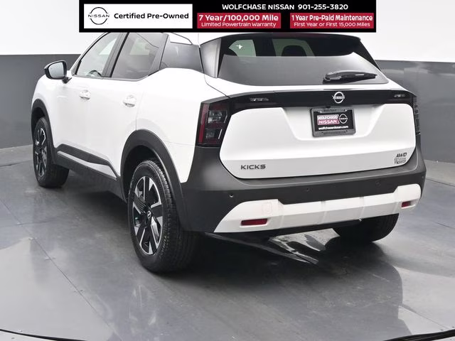 2026 Aspen White Tricoat Nissan Kicks SV AWD SUV