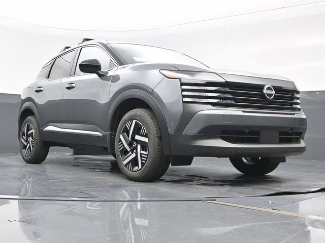 2026 Gun Metallic/Super Black Nissan Kicks SV FWD SUV