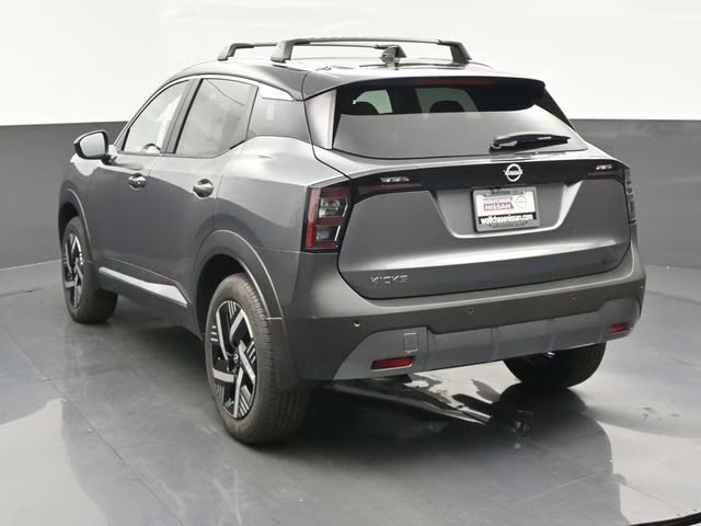 2026 Gun Metallic/Super Black Nissan Kicks SV FWD SUV