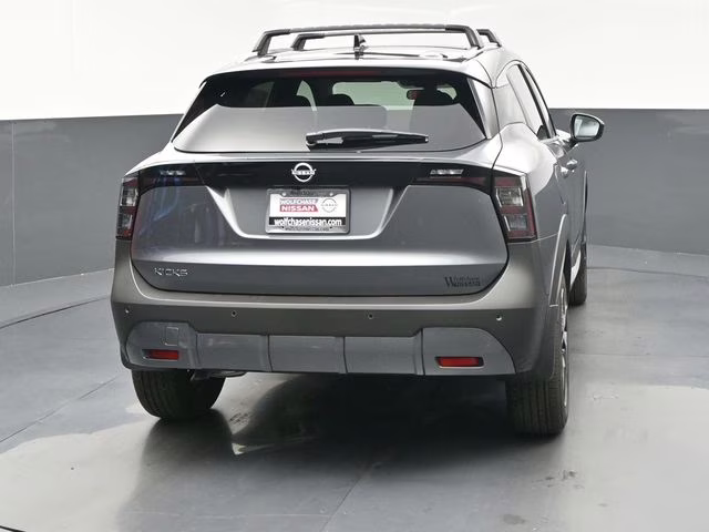 2026 Gun Metallic/Super Black Nissan Kicks SV FWD SUV