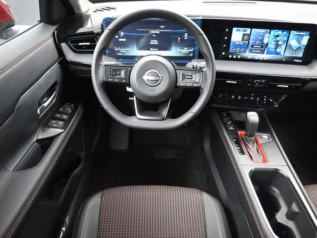 2026 Gun Metallic/Scarlet Ember Tintcoat Nissan Kicks SR FWD SUV