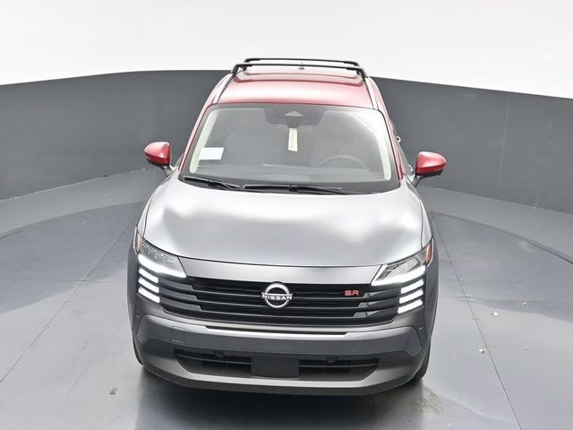 2026 Gun Metallic/Scarlet Ember Tintcoat Nissan Kicks SR FWD SUV