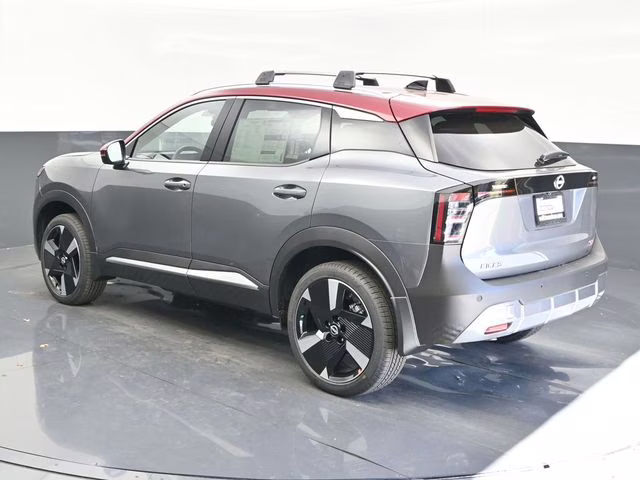2026 Gun Metallic/Scarlet Ember Tintcoat Nissan Kicks SR FWD SUV