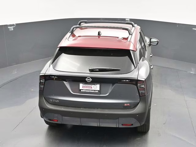 2026 Gun Metallic/Scarlet Ember Tintcoat Nissan Kicks SR FWD SUV