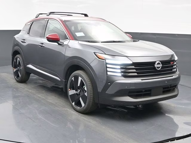2026 Gun Metallic/Scarlet Ember Tintcoat Nissan Kicks SR FWD SUV