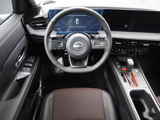 2026 Aspen White Tricoat Nissan Kicks SR FWD SUV