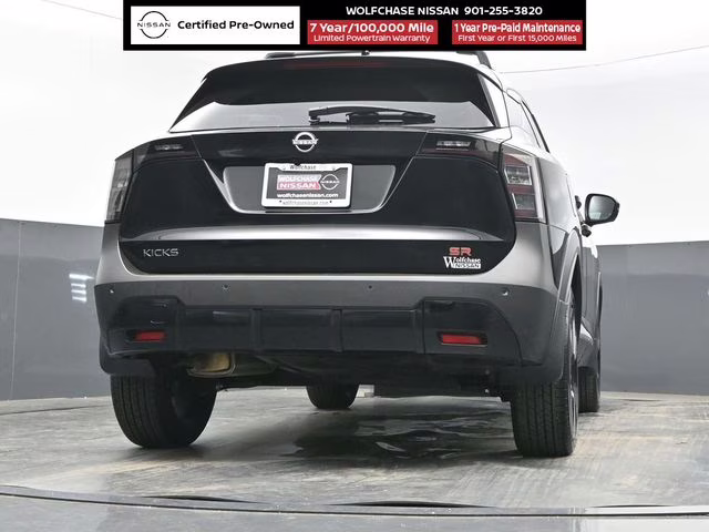 2026 Super Black Nissan Kicks SR FWD SUV