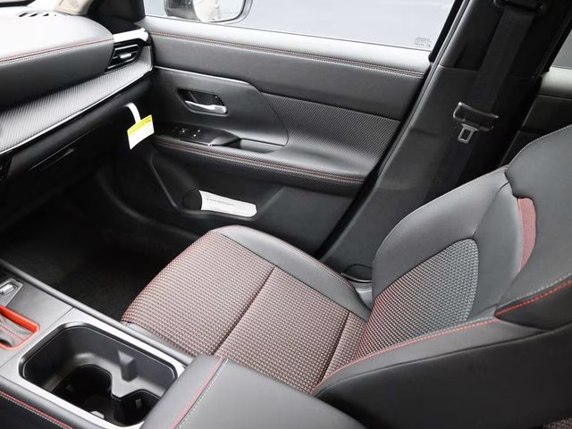 2026 Canyon Bronze Metallic Nissan Kicks SR FWD SUV
