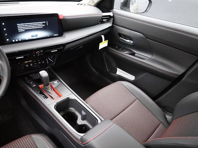 2026 Canyon Bronze Metallic Nissan Kicks SR FWD SUV