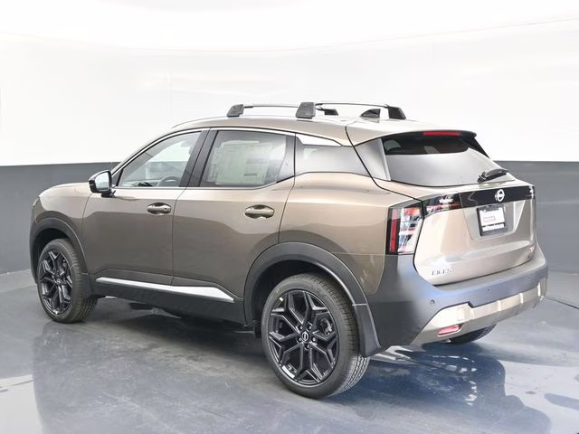 2026 Canyon Bronze Metallic Nissan Kicks SR FWD SUV