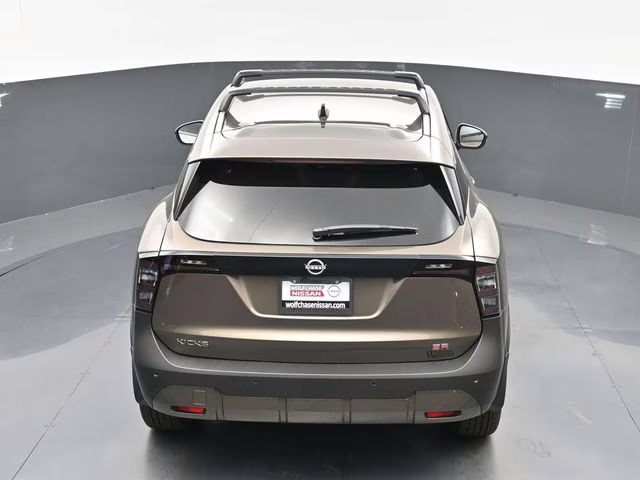 2026 Canyon Bronze Metallic Nissan Kicks SR FWD SUV