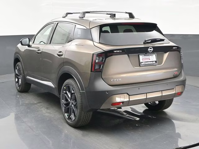 2026 Canyon Bronze Metallic Nissan Kicks SR FWD SUV