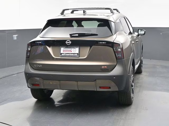 2026 Canyon Bronze Metallic Nissan Kicks SR FWD SUV