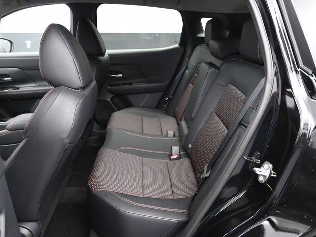 2026 Super Black Nissan Kicks SR FWD SUV