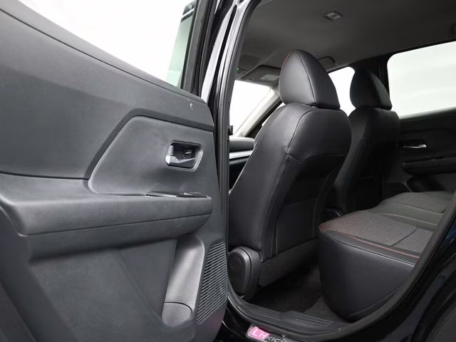 2026 Super Black Nissan Kicks SR FWD SUV