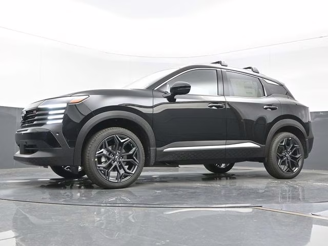 2026 Super Black Nissan Kicks SR FWD SUV