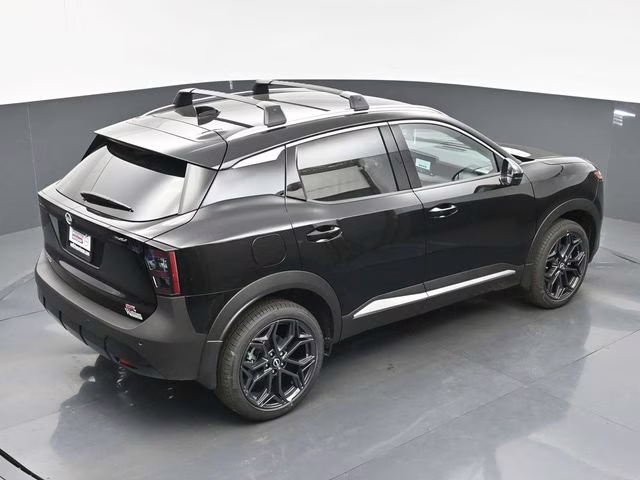 2026 Super Black Nissan Kicks SR FWD SUV