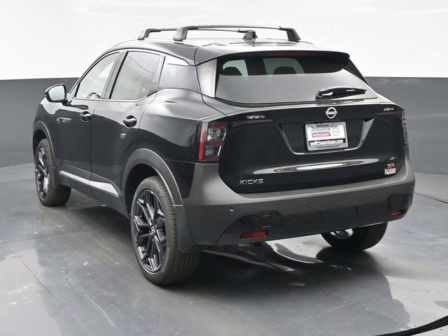 2026 Super Black Nissan Kicks SR FWD SUV