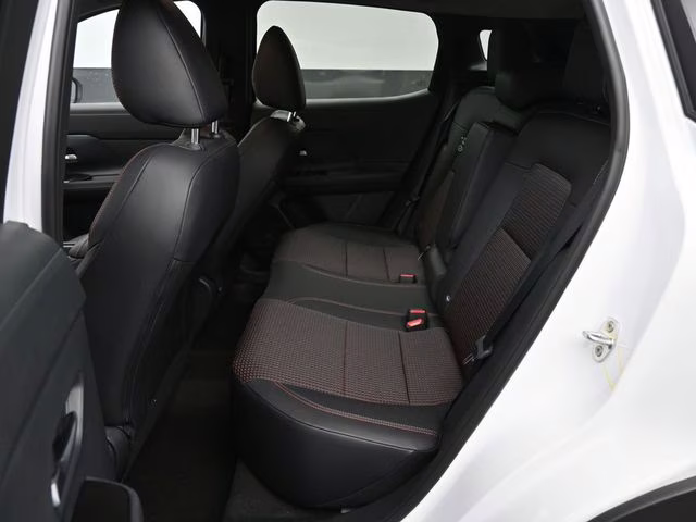 2026 Aspen White Tricoat Nissan Kicks SR FWD SUV