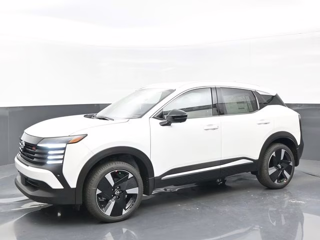 2026 Aspen White Tricoat Nissan Kicks SR FWD SUV