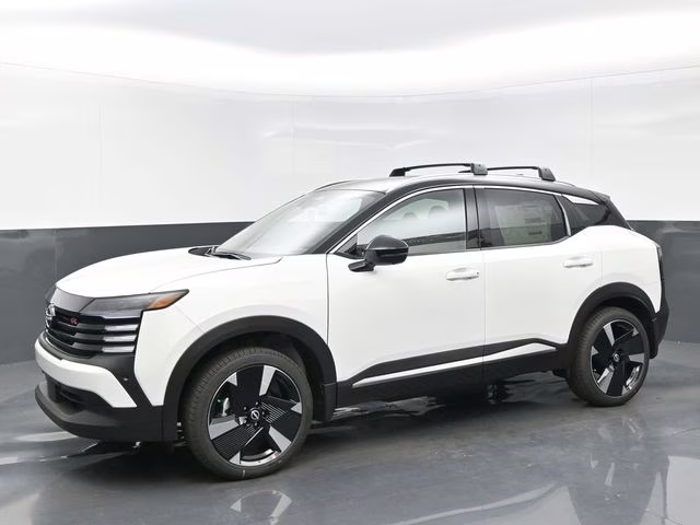 2026 Aspen White/Super Black Nissan Kicks SR AWD SUV