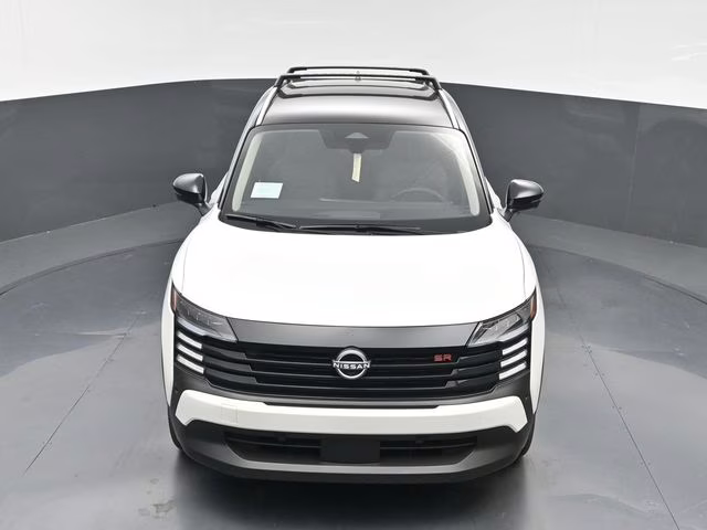 2026 Aspen White/Super Black Nissan Kicks SR AWD SUV
