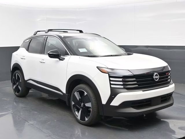 2026 Aspen White/Super Black Nissan Kicks SR AWD SUV