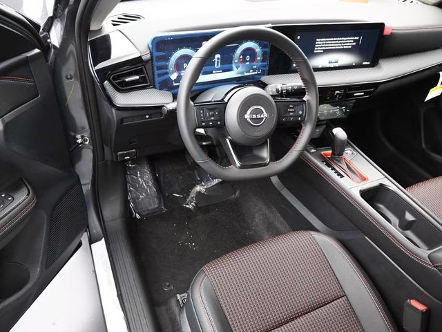 2026 Gun Metallic/Super Black Nissan Kicks SR AWD SUV