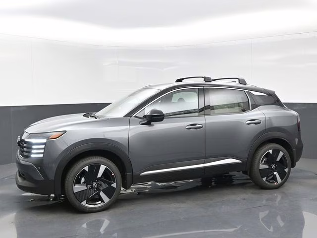 2026 Gun Metallic/Super Black Nissan Kicks SR AWD SUV