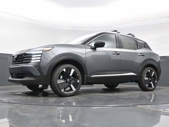 2026 Gun Metallic/Super Black Nissan Kicks SR AWD SUV